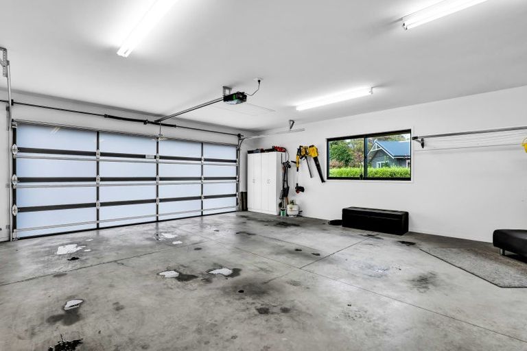 Photo of property in 4 Cessna Lane, Glen Avon, New Plymouth, 4312