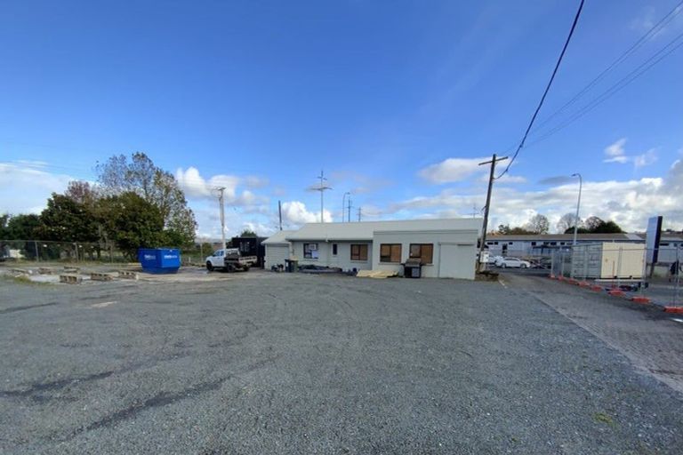Photo of property in 48 Station Road, Pukekohe, 2120