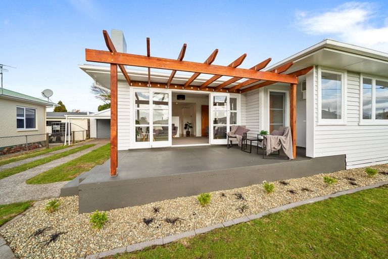 Photo of property in 5 Surrey Street, Stratford, 4332