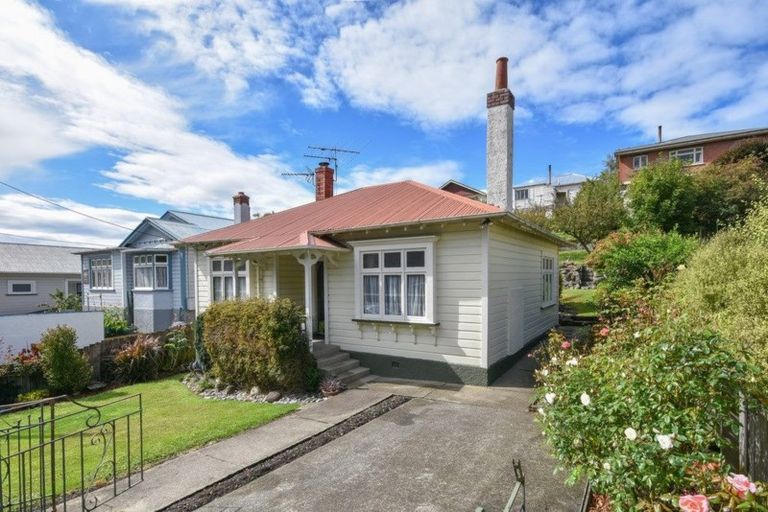 Photo of property in 139 Caversham Valley Road, Calton Hill, Dunedin, 9012