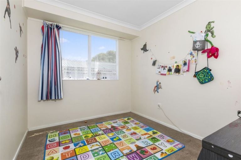 Photo of property in 44 Childers Road, Ranui, Auckland, 0612