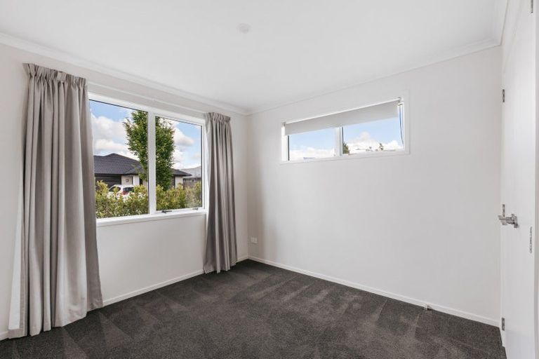Photo of property in 66 Tabraham Crescent, Pyes Pa, Tauranga, 3112