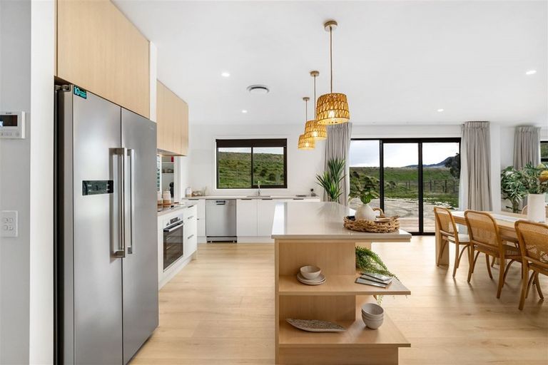 Photo of property in 18 Arion Court, Mount Pisa, Cromwell, 9383