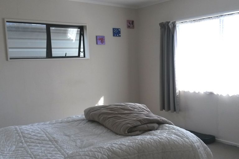 Photo of property in 33 Tawa Street, Hilltop, Taupo, 3330