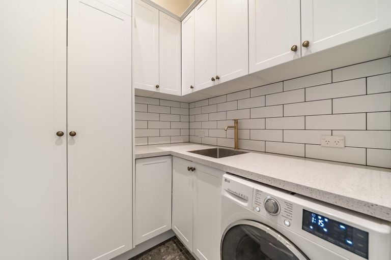 Photo of property in 35 Ava Street, Petone, Lower Hutt, 5012