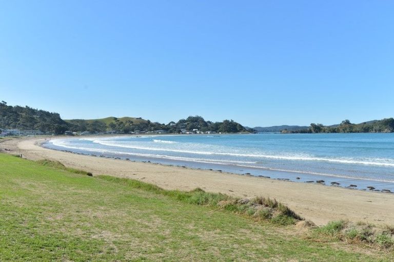 Photo of property in 37b Te Kapua Street, Oakura, Hikurangi, 0184