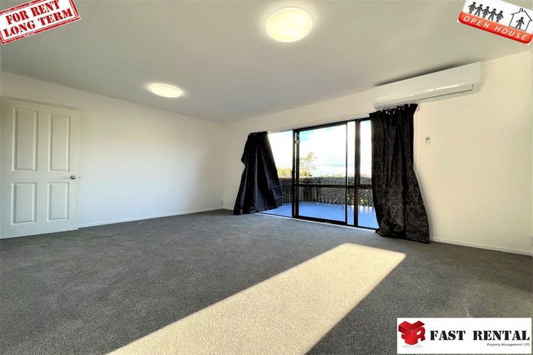 Photo of property in 2/186 Stapleford Crescent, Browns Bay, Auckland, 0630