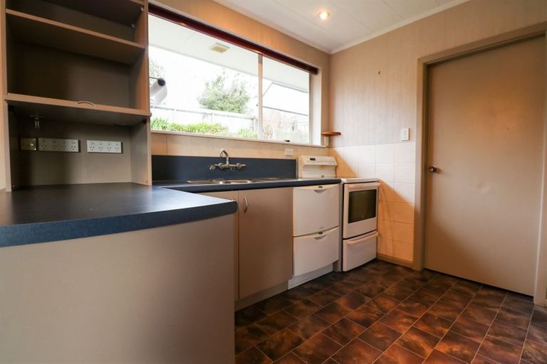Photo of property in 15 Clyde Carr Crescent, Waimataitai, Timaru, 7910