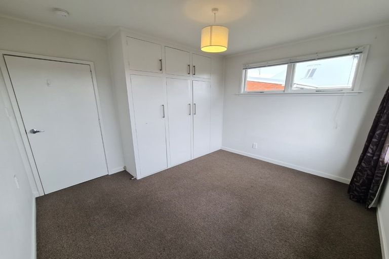 Photo of property in 99 Avonhead Road, Avonhead, Christchurch, 8042