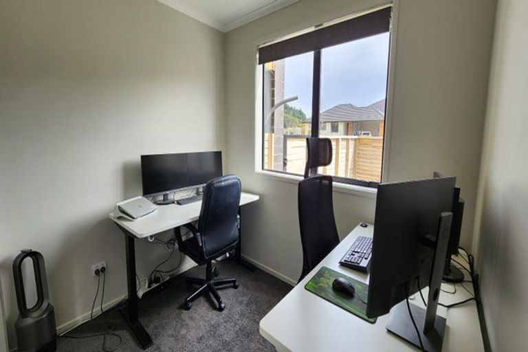 Photo of property in 41 Schooner Drive, Whitby, Porirua, 5024