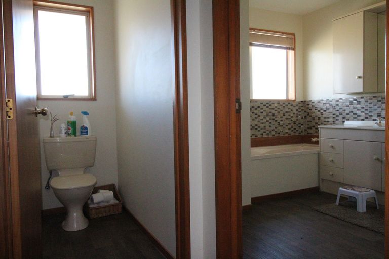 Photo of property in 9 Saleyard Road, Castlerock, Lumsden, 9792