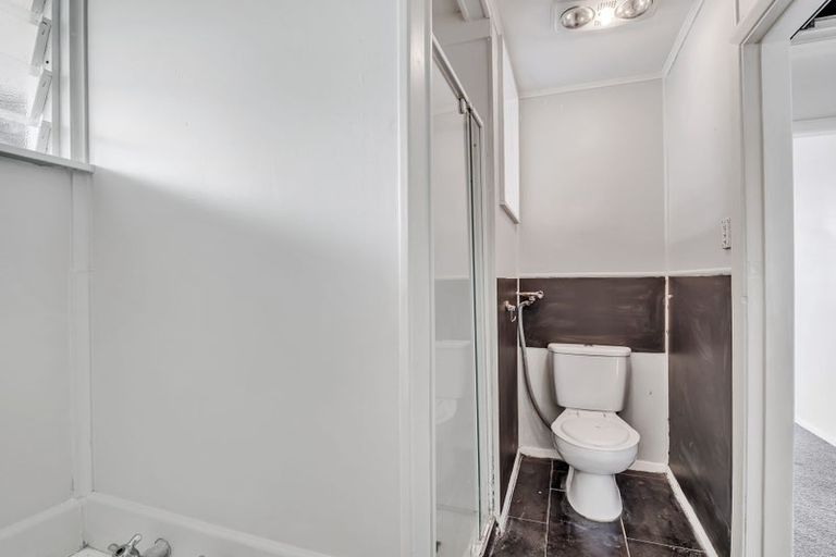 Photo of property in 5 Haversham Street, Highbury, Palmerston North, 4412