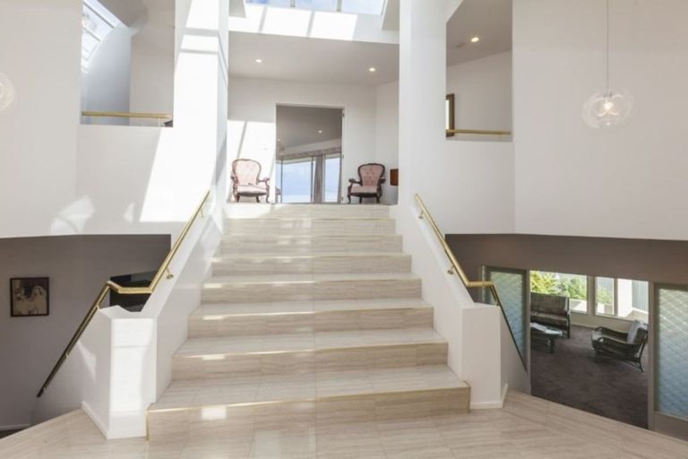 Photo of property in 126 Cannon Hill Crescent, Mount Pleasant, Christchurch, 8081