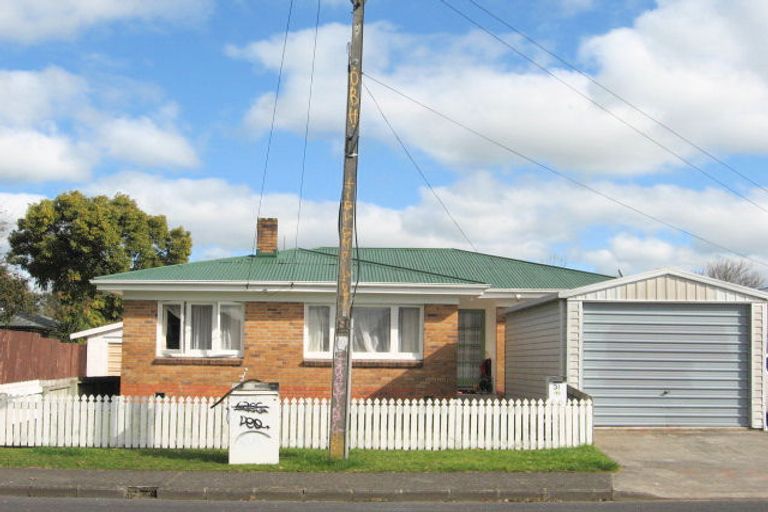 Photo of property in 31 Rollerson Street, Papakura, 2110