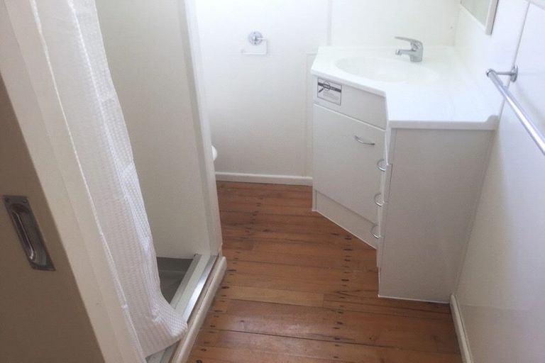 Photo of property in 2/38 Richard Farrell Avenue, Remuera, Auckland, 1050