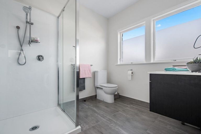 Photo of property in 11 Hillary Street, Chedworth, Hamilton, 3210