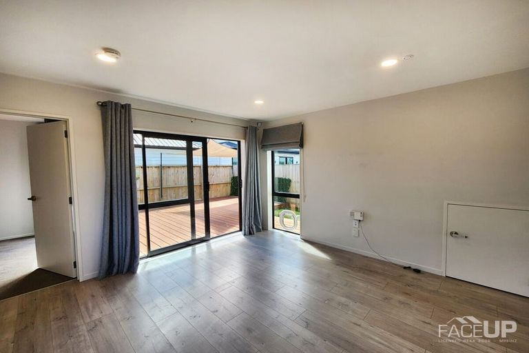 Photo of property in 12 Aviation Drive, Hobsonville, Auckland, 0616