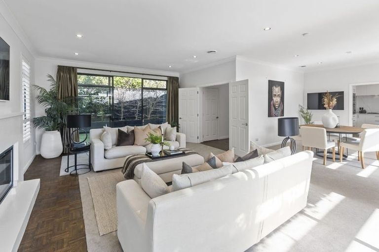 Photo of property in 1b Malvina Place, Bucklands Beach, Auckland, 2014