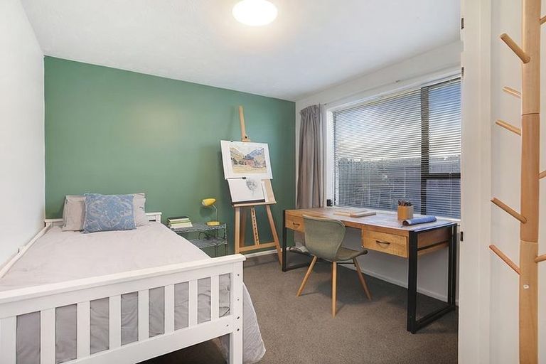 Photo of property in 1/292 Greers Road, Bishopdale, Christchurch, 8053