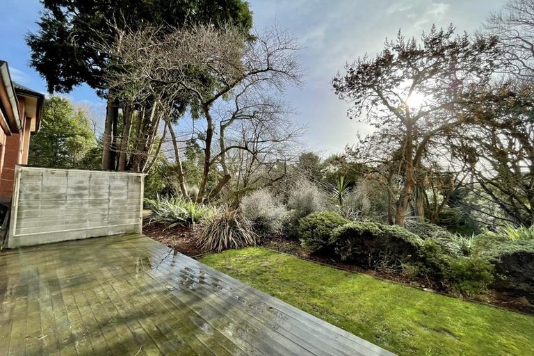 Photo of property in 11 Athol Terrace, Upper Riccarton, Christchurch, 8041