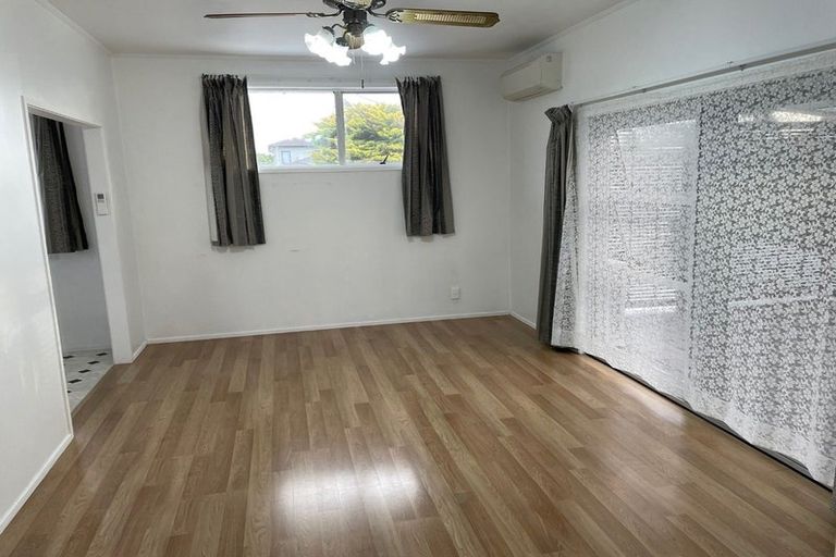 Photo of property in 5 Damson Place, Bucklands Beach, Auckland, 2012