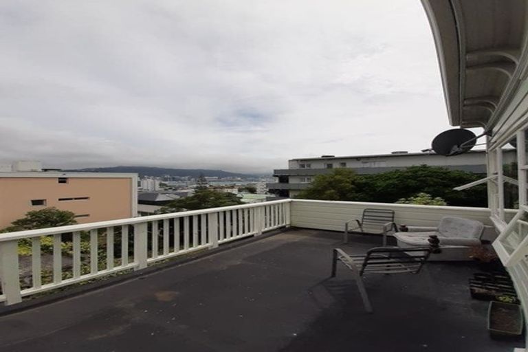 Photo of property in 6/41 Home Street, Mount Victoria, Wellington, 6011