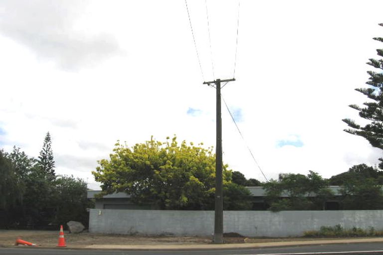 Photo of property in 1 Inga Road, Milford, Auckland, 0620