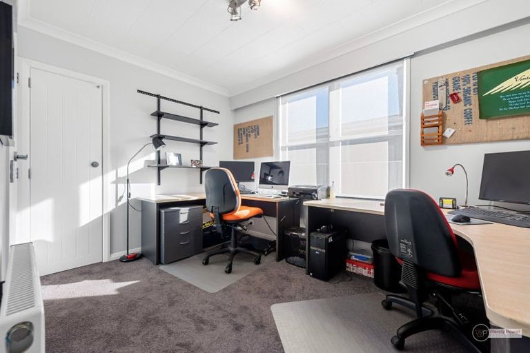 Photo of property in 37a Garden Road, Avalon, Lower Hutt, 5011