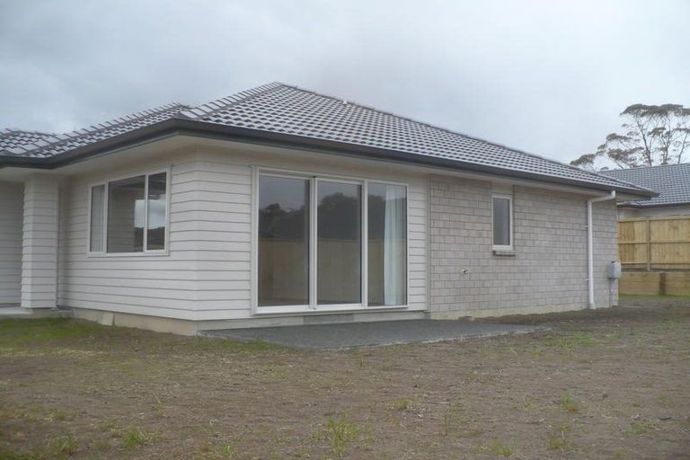 Photo of property in 7 Pohue Avenue, Huapai, Kumeu, 0810