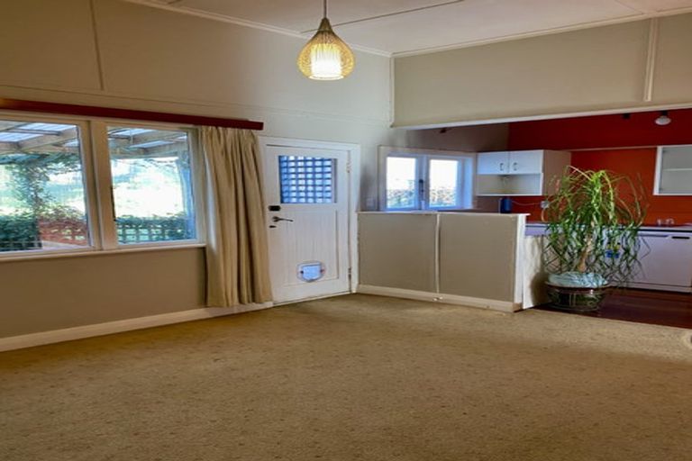 Photo of property in 2 Harper Street, Newtown, Wellington, 6021