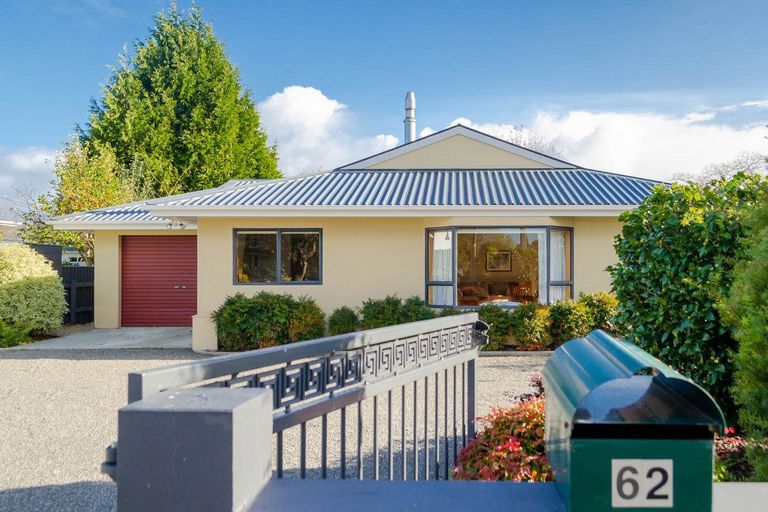Photo of property in 62 Reading Street, Greytown, 5712