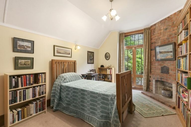 Photo of property in 22 Grosvenor Terrace, Wadestown, Wellington, 6012