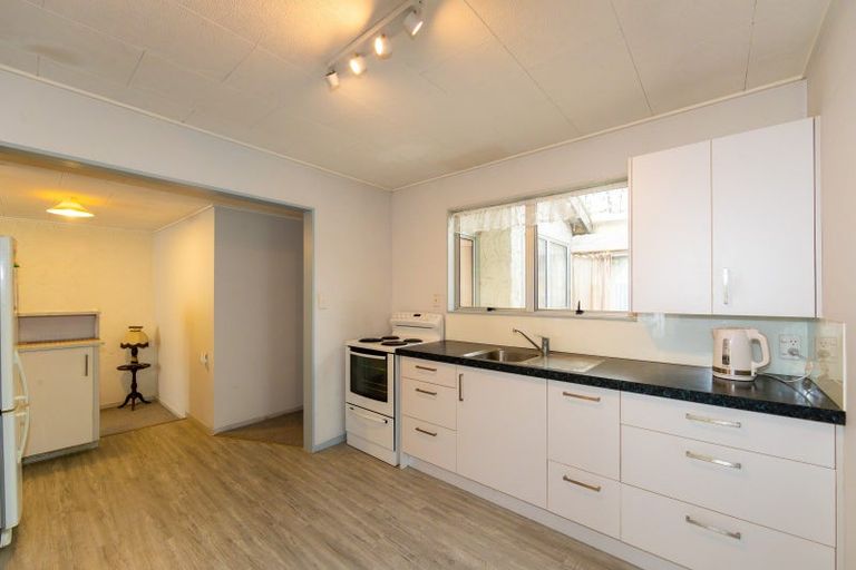 Photo of property in 10/283 Taradale Road, Pirimai, Napier, 4112