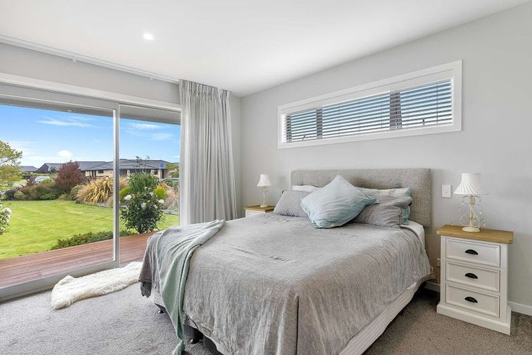 Photo of property in 2 Pukeko Way, Amberley, 7410