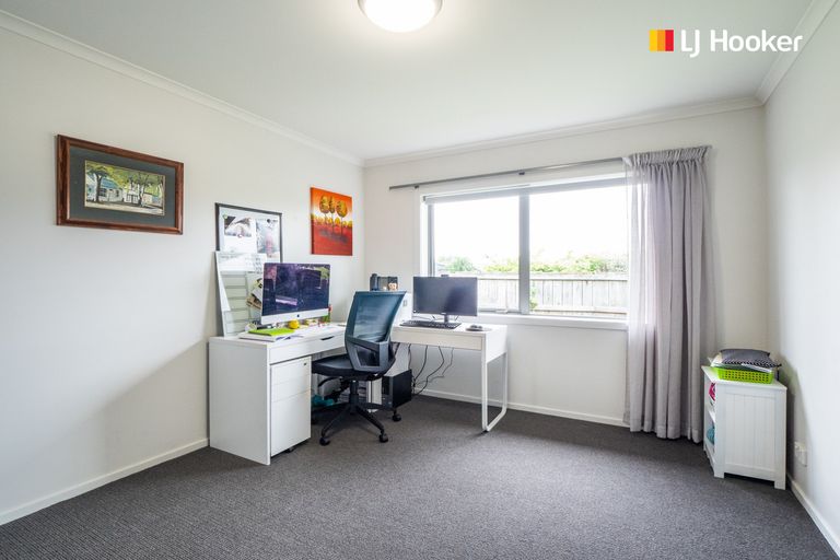 Photo of property in 22 William James Close, Mosgiel, 9024