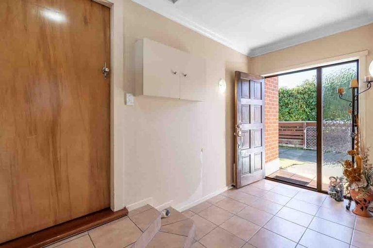 Photo of property in 207 Dunns Road, Otatara, Invercargill, 9879