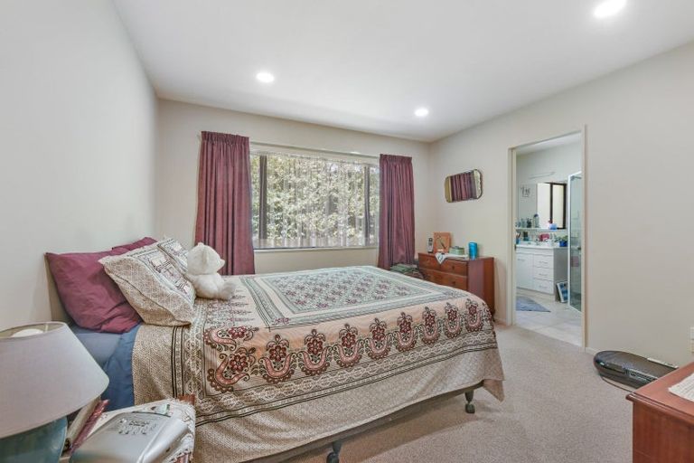 Photo of property in 58 York Street, Picton, 7220