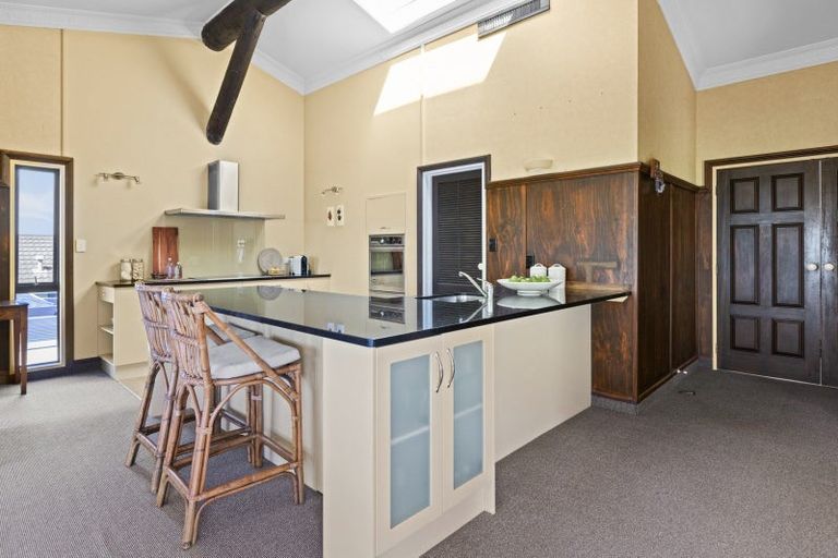 Photo of property in 73 Le Quesne Road, Bay View, Napier, 4104