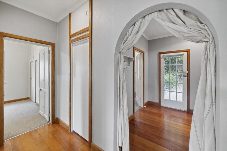 Photo of property in 1 Hathaway Avenue, Karori, Wellington, 6012