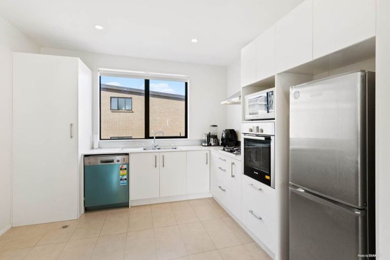 Photo of property in 12/15 Wyllie Road, Papatoetoe, Auckland, 2025