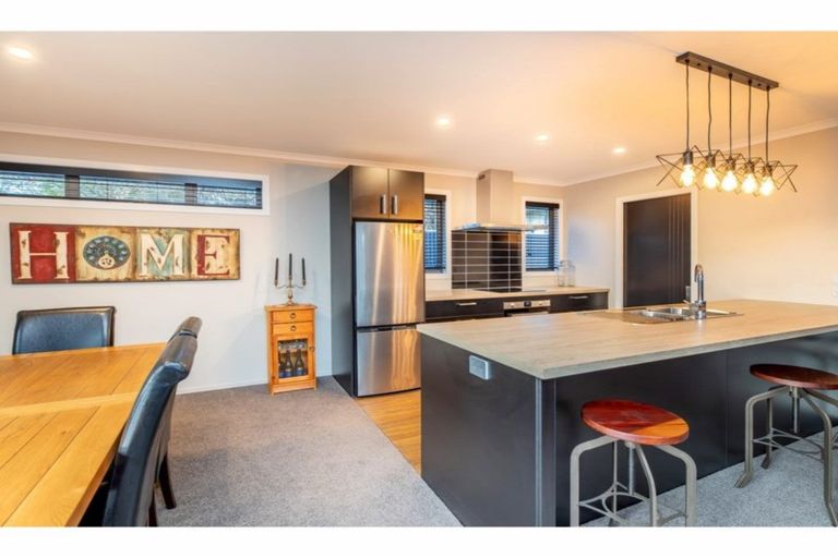 Photo of property in 41 Ascot Avenue, North New Brighton, Christchurch, 8083