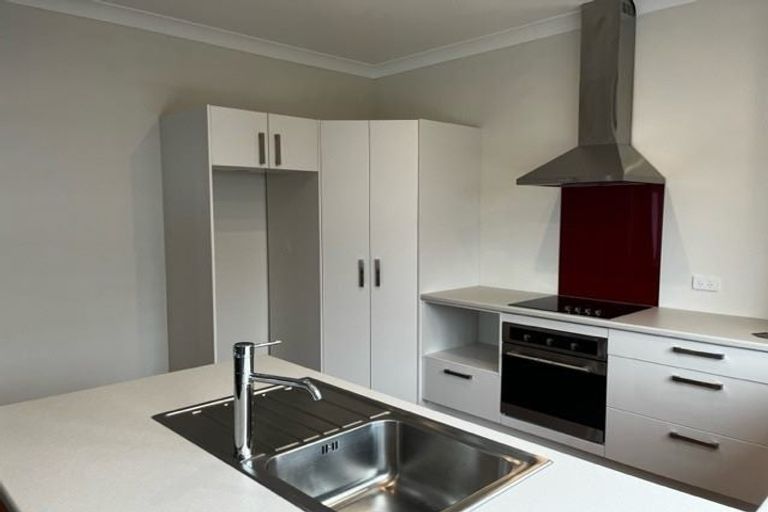 Photo of property in 37 Harris Street, Marton, 4710