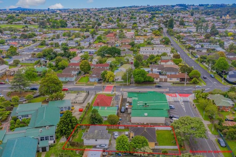 Photo of property in 60 Mckean Avenue, Manurewa, Auckland, 2102