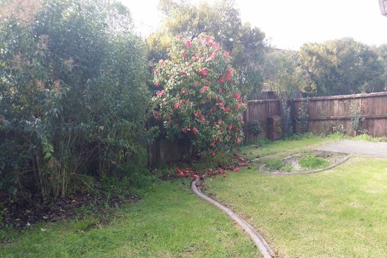 Photo of property in 1/11 Koromiko Street, New Lynn, Auckland, 0600