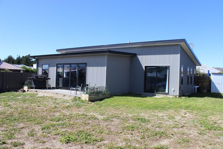 Photo of property in 1 Weaver Close, Alexandra, 9320