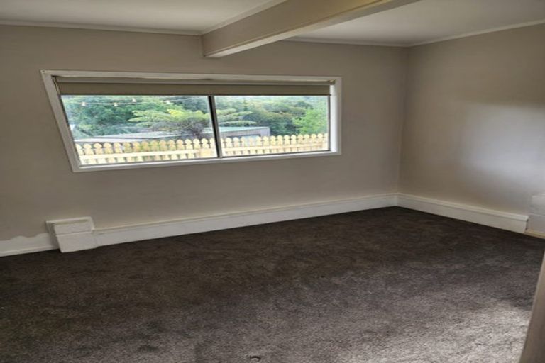 Photo of property in 1/198 Verbena Road, Birkdale, Auckland, 0626