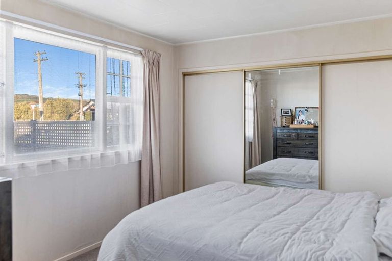 Photo of property in 13 Eccles Street, Gore, 9710