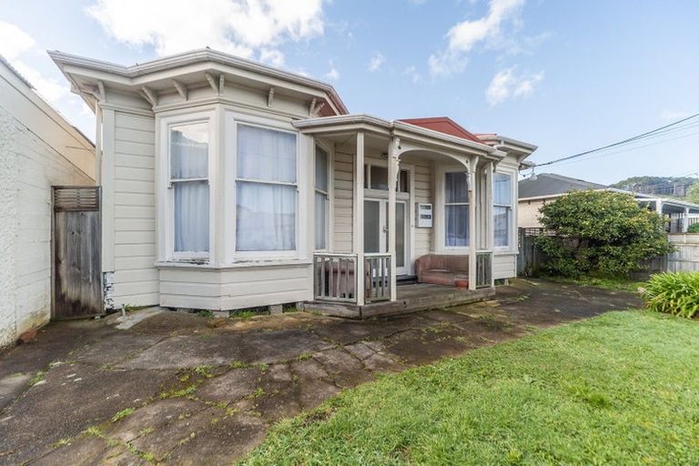 Photo of property in 37 Owen Street, Newtown, Wellington, 6021
