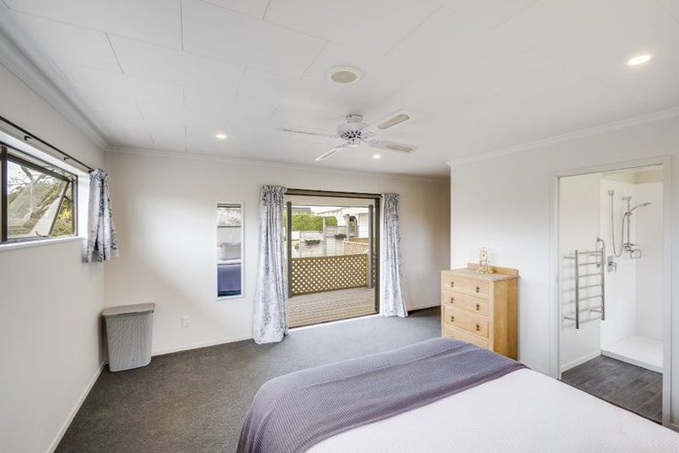 Photo of property in 52 Napier Street, Jervoistown, Napier, 4112