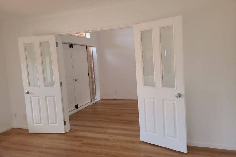 Photo of property in 30 The Esplanade, Huntington, Hamilton, 3210